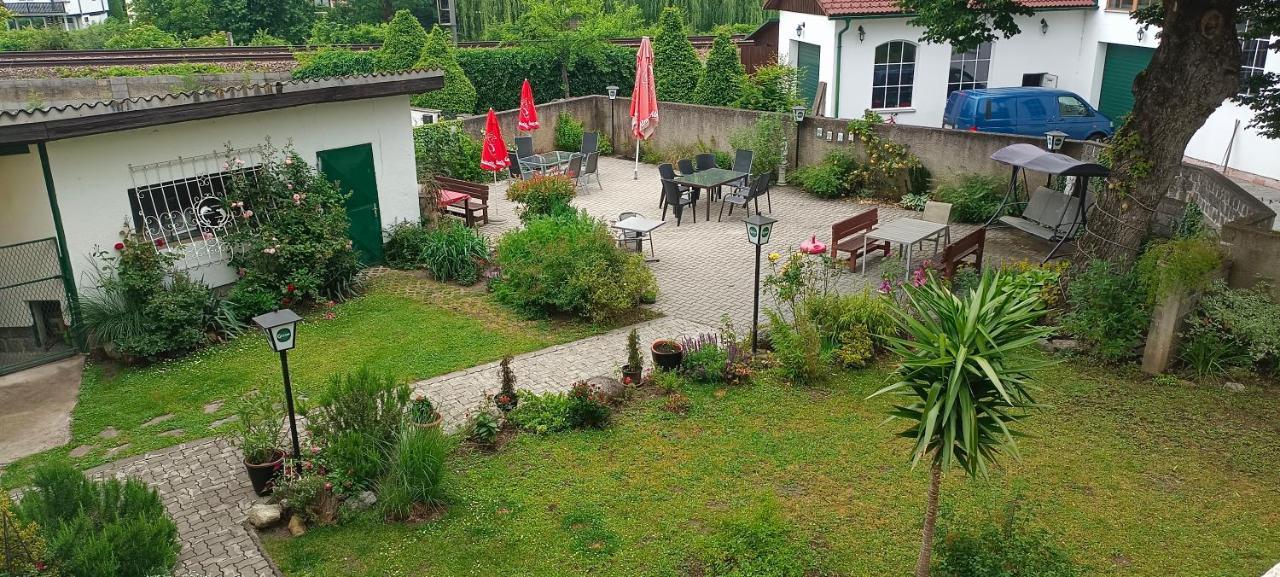 Schwarzer Adler Inn Altenberg (Lower Austria)